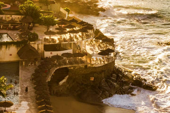 acapulco.  Photo: Omar Bermúdez