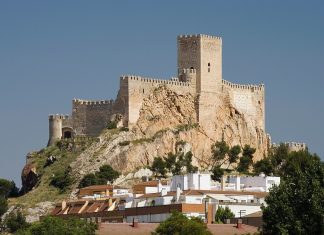 One of the best preserved castles in Spain: it is in a town in Albacete and can be visited