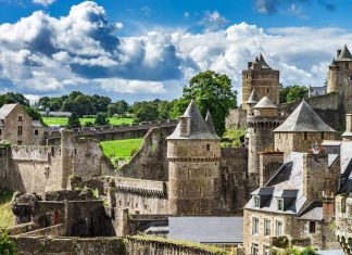 A route through the five most imposing Castles in French Brittany