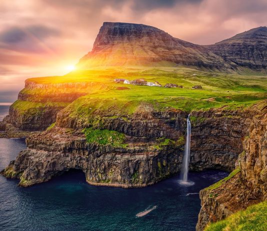 Faroe Islands: an isolated territory with more sheep than humans and Michelin-starred gastronomy