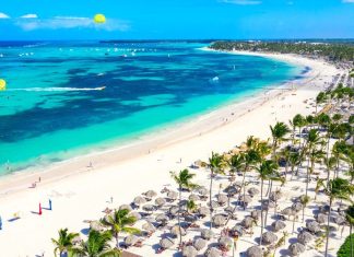 How much does it cost and what are the requirements to travel to the Caribbean beaches most sought after by Argentines