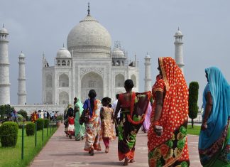 How to get a visa to travel to India