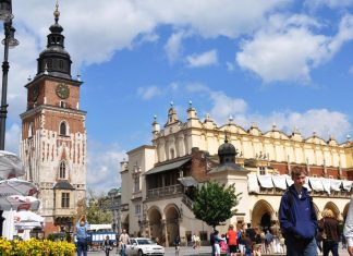 Krakow: a hill, a square and the ghetto from ‘Schindler’s List’