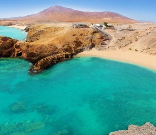 Lanzarote, from beach to beach