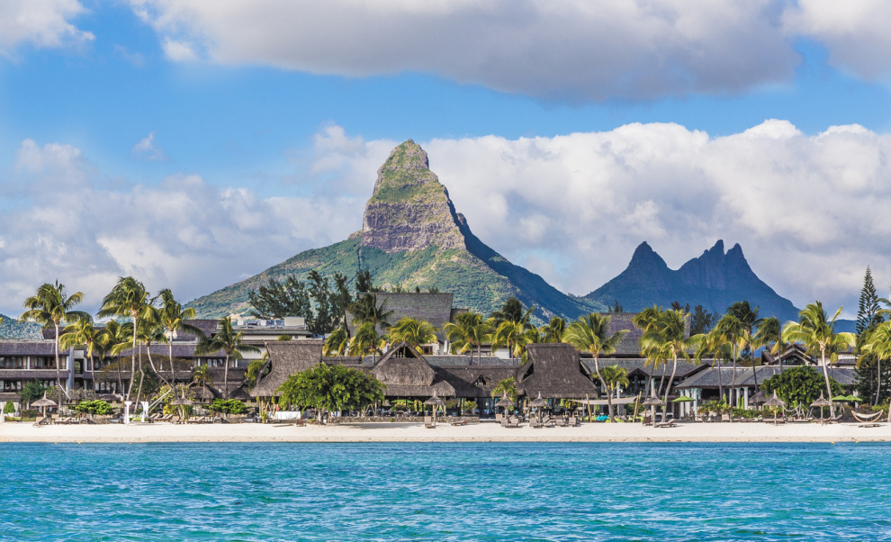 Any time of the year is good to enjoy Mauritius, but from September to December are the best months, especially for diving.  Its beaches and luxury hotels are always in the spotlight of honeymoon plans.
