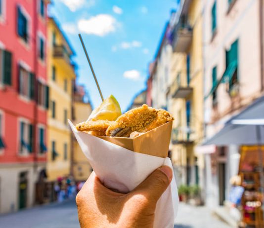 Where to eat in Naples? (and not just pizza and pasta)