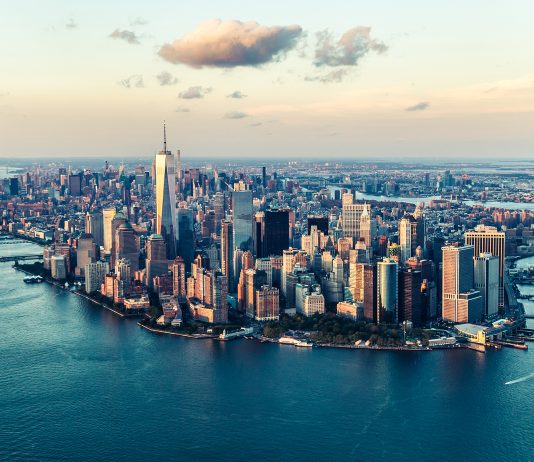 Super New York: a journey in the footsteps of superheroes