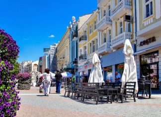 The Bulgarian city full of rose gardens anchored in the 19th century