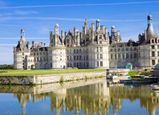 Route by car through the Castles of the Loire