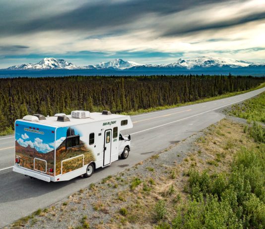 Double Freedom: Explore Alaska by RV