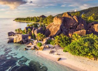 10 tourist destinations with impossible names