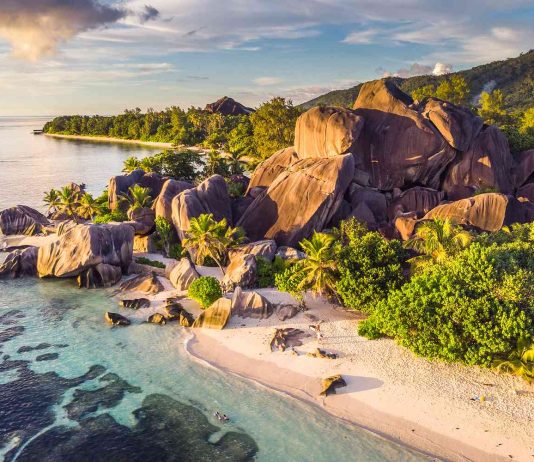10 tourist destinations with impossible names