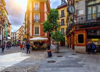 The 9 best free tours in Madrid (2023)