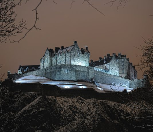 The mysterious hostel built on a castle: a ghost haunts room 401
