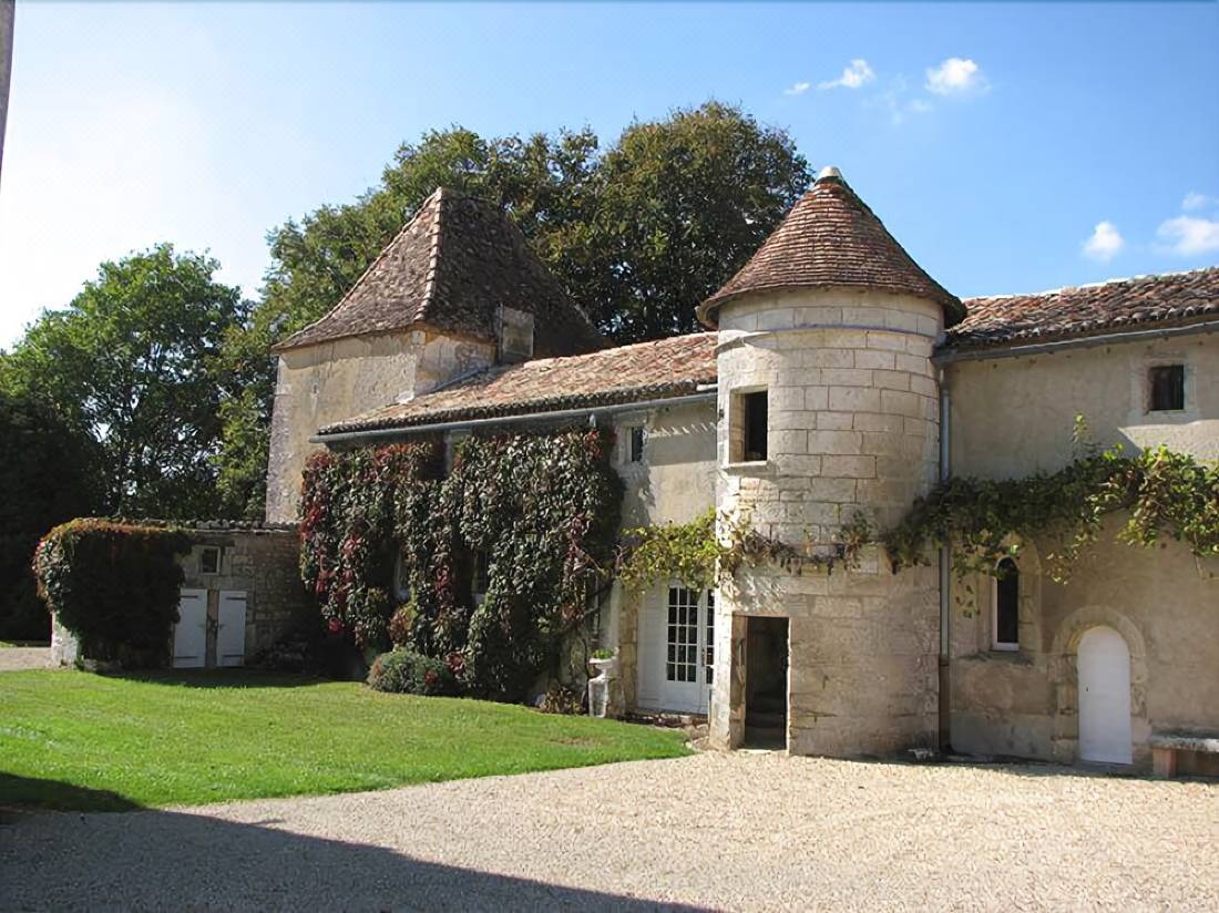 tour-du-breuil-castle.jpg