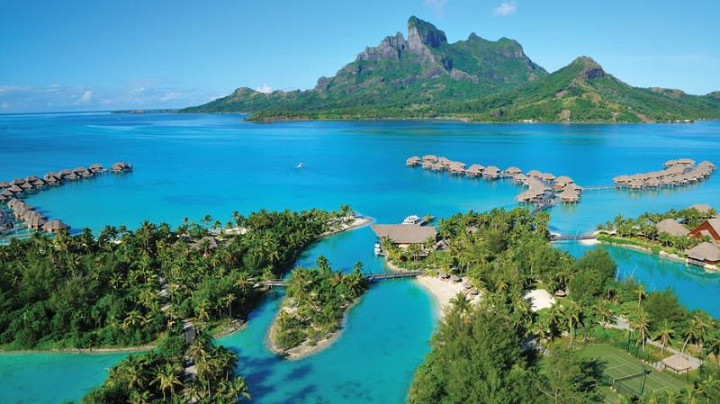 Four Seasons Bora Bora
