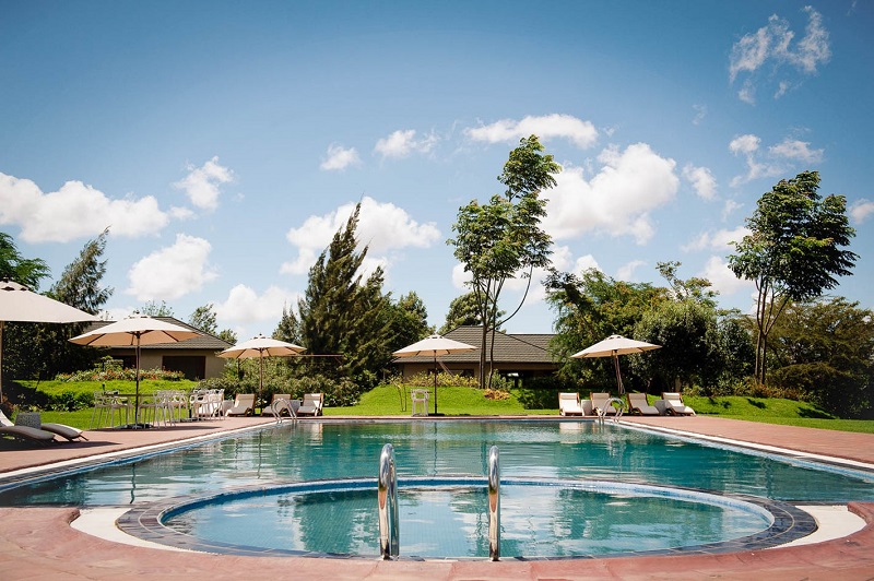 Acacia Farm Lodge Pool
