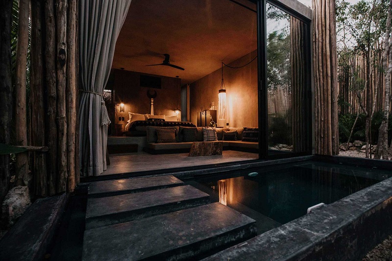 Bardo Hotel Room