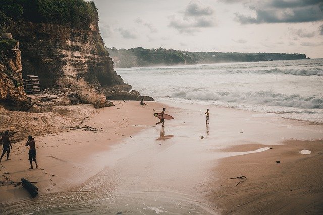 where to go to bali for surfing