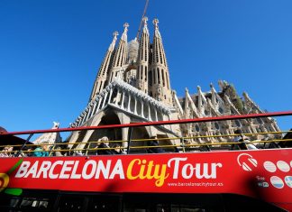 Building the identity of the city