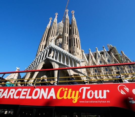 Building the identity of the city
