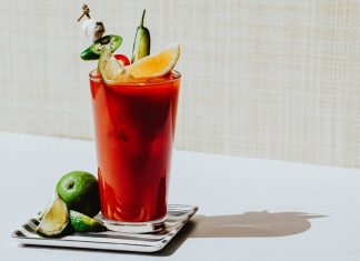 12 Typical Canadian Drinks You Must Try