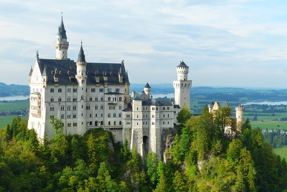 Neuschwanstein Castle.  neuschwanstein castle.  most beautiful castles