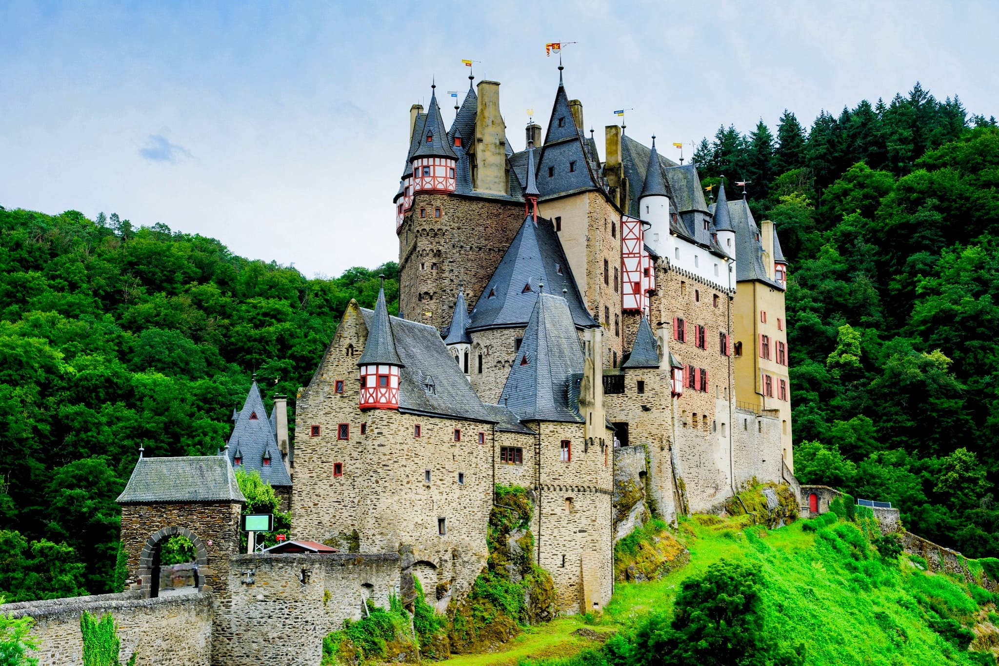 Eltz Castle In Germany ZumTrip Eltz Castle In Germany ZumTrip