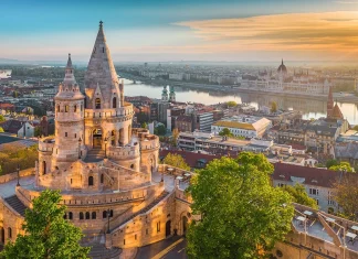 How to tour Europe in 10 days, visit the best cities