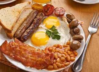 30 dishes of typical food from England