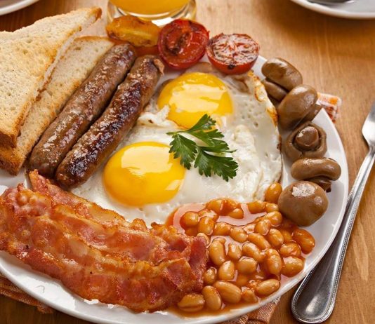 30 dishes of typical food from England