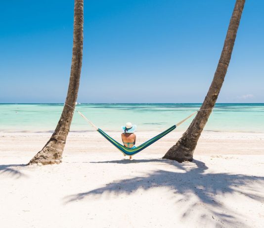 Four wonderful Caribbean islands to enjoy a dream honeymoon