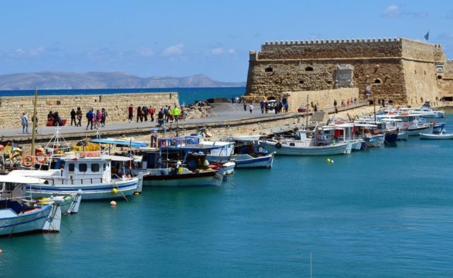 where to go to crete