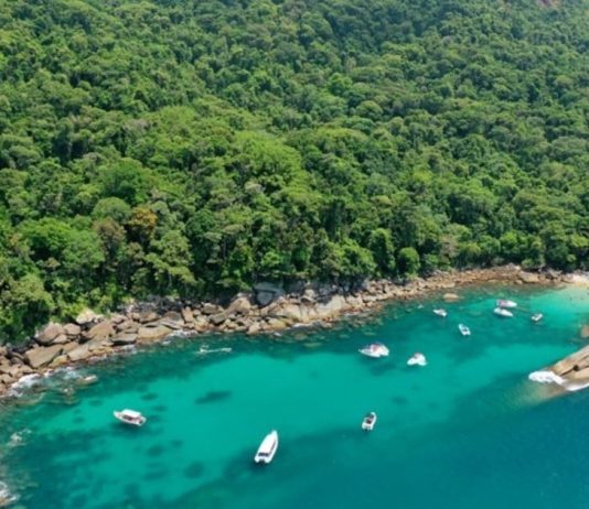 Islands, beaches and colonial streets: how is the Costa Verde of Brazil