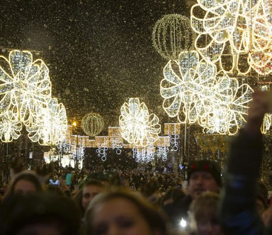 Madrid, Valencia and Zaragoza: the only three large cities that do not save on Christmas lighting