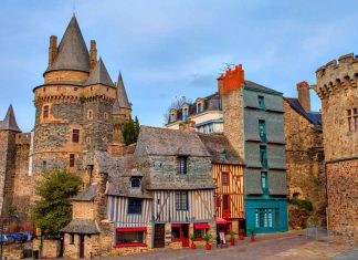 The 10 most beautiful medieval villages in France