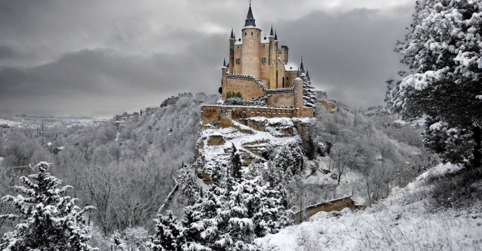 Alcazar de Segovia - medieval castles in Europe