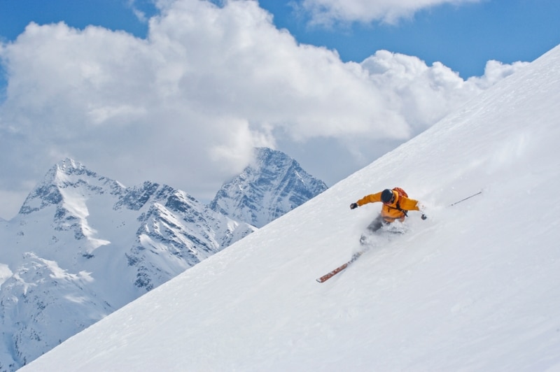 off piste skiing alagna alagna valsesia italy
