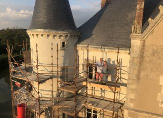 Television lessons to reform a castle