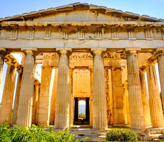 The Temple of Hephaestus: one of the oldest and best preserved in Greece