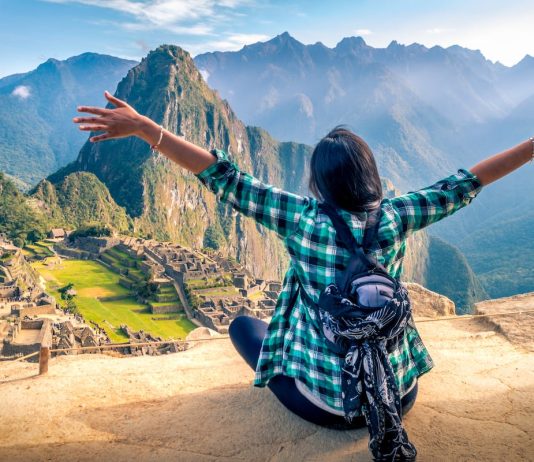 10 trips for luxury singles to have an incredible time