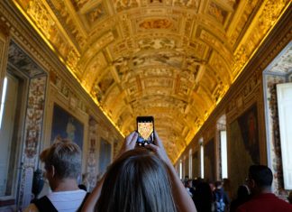10 essential places to see in the Vatican Museums