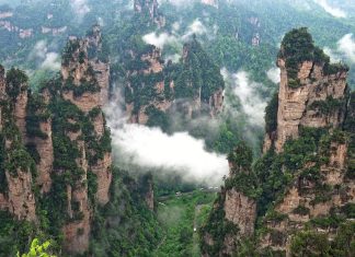 The Wulingyuan valleys, a unique landscape in China