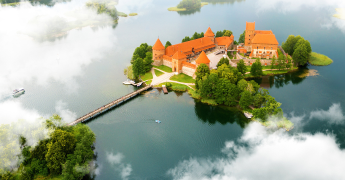 Trakai Castle: European Palaces and Castles