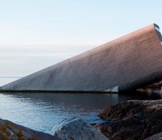 All about Under, the first underwater restaurant in Europe