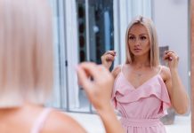 No going out, no problem! How to connect with women in Birmingham from home